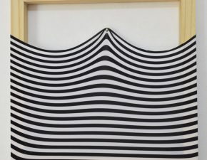 Sem título, 2022 | Lycra, chassi, prego | 40X40cm