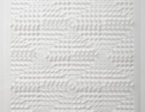 Sem título, 2018 | Papel de poliéster recortado | 72X72cm