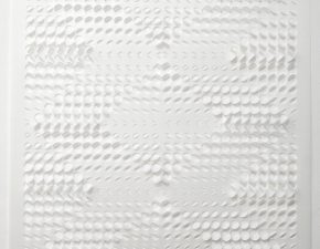 Sem título, 2018 | Papel de poliéster recortado | 72X72cm