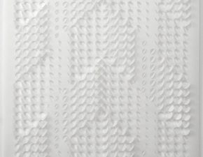 Sem título, 2017 | Papel de poliéster recortado | 77X62cm