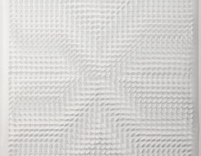 Sem título, 2018 | Papel de poliéster recortado | 97X97cm